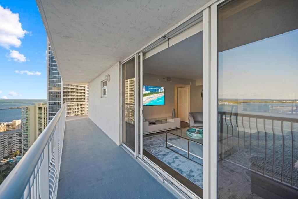 Apartamento Ocean View 35Th Floor, In The Heart Of Miami Exterior foto
