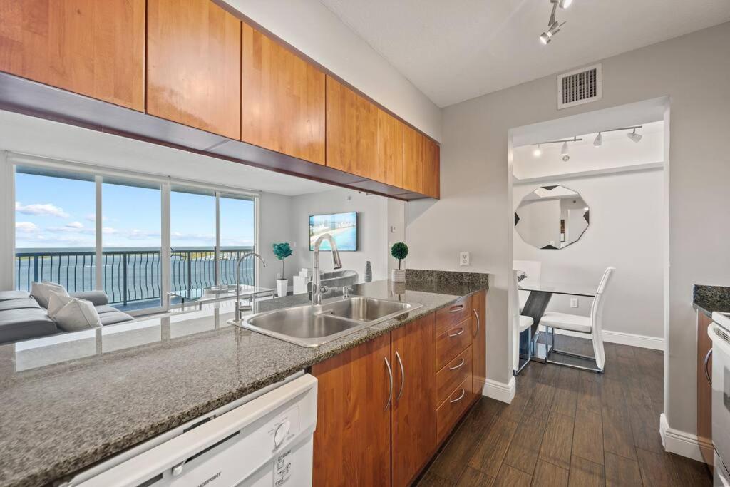 Apartamento Ocean View 35Th Floor, In The Heart Of Miami Exterior foto